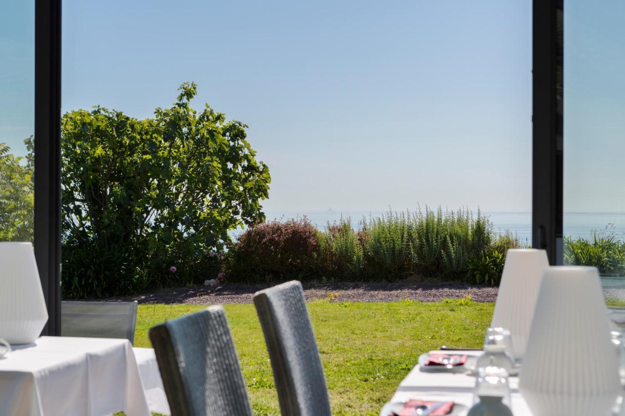 La Metairie-Du-Vauhariot - Vue Mer Et Mont Saint Michel - Piscine Chauffee - Acces Gr34 Cancale Ngoại thất bức ảnh