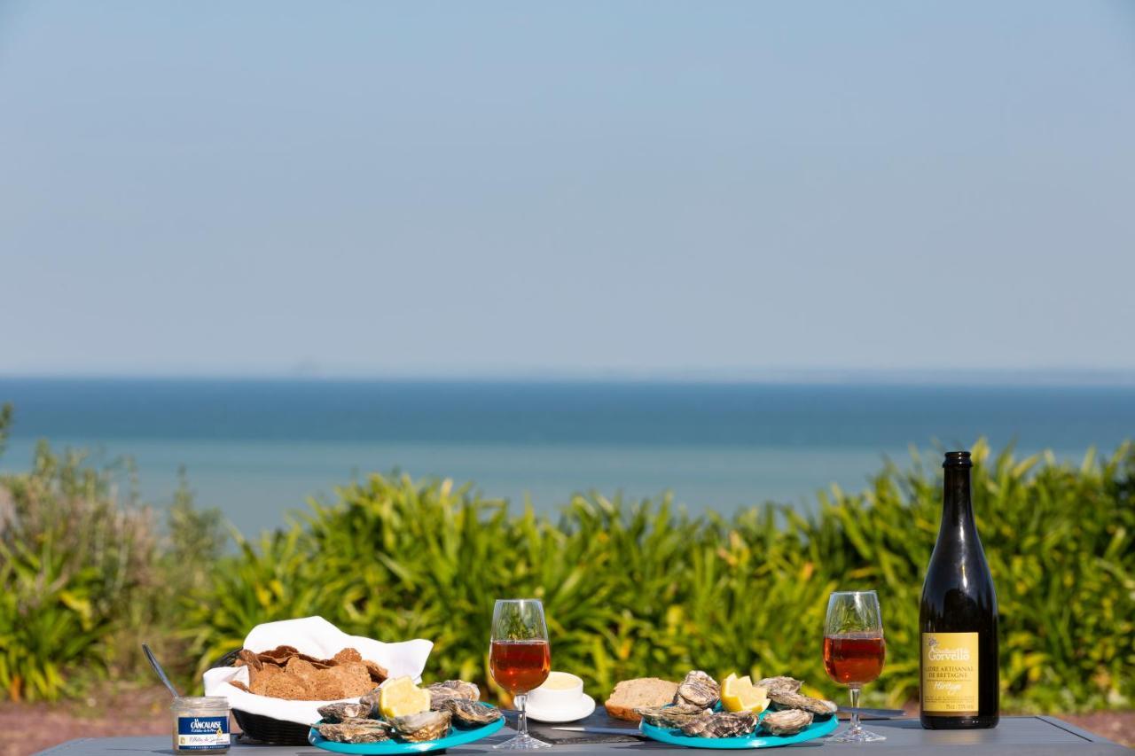 La Metairie-Du-Vauhariot - Vue Mer Et Mont Saint Michel - Piscine Chauffee - Acces Gr34 Cancale Ngoại thất bức ảnh